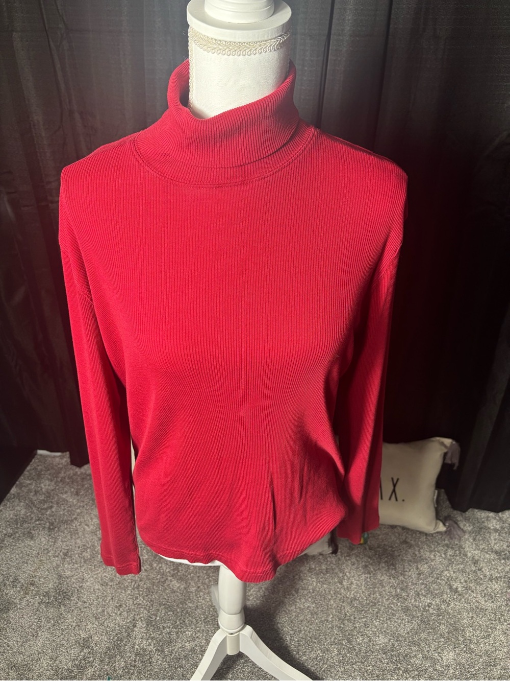 Hasting & Smith Women’s Red Ribbed Mock Neck Long-Sleeve Top Size M